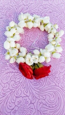 Jasmine Bracelet With Roses 15 Pieces (Fresh Flowers)
