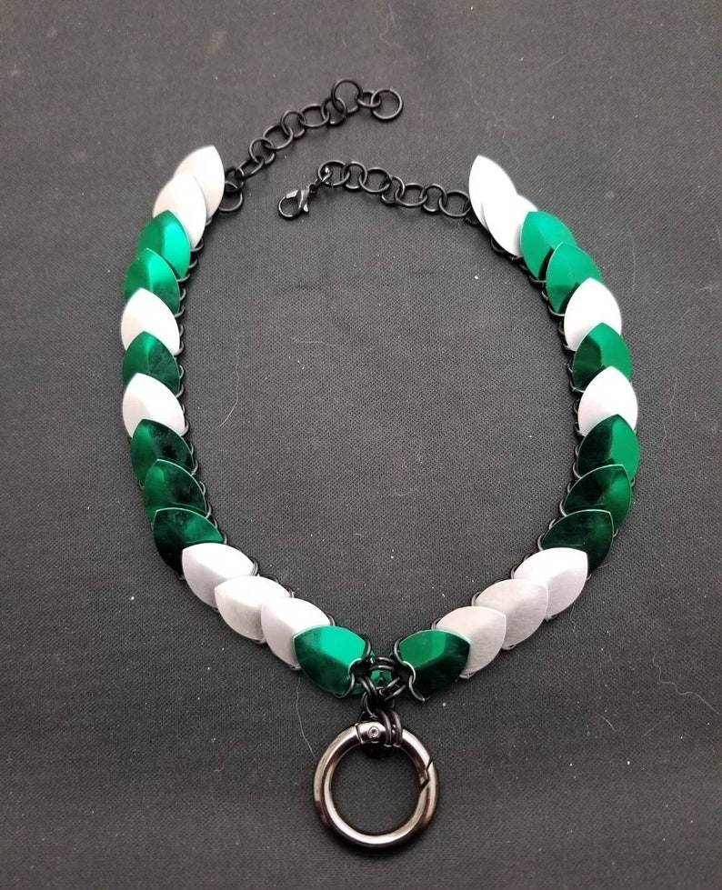 Small Elegant Dragon Collar