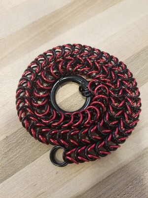 Petite Box Weave Collar