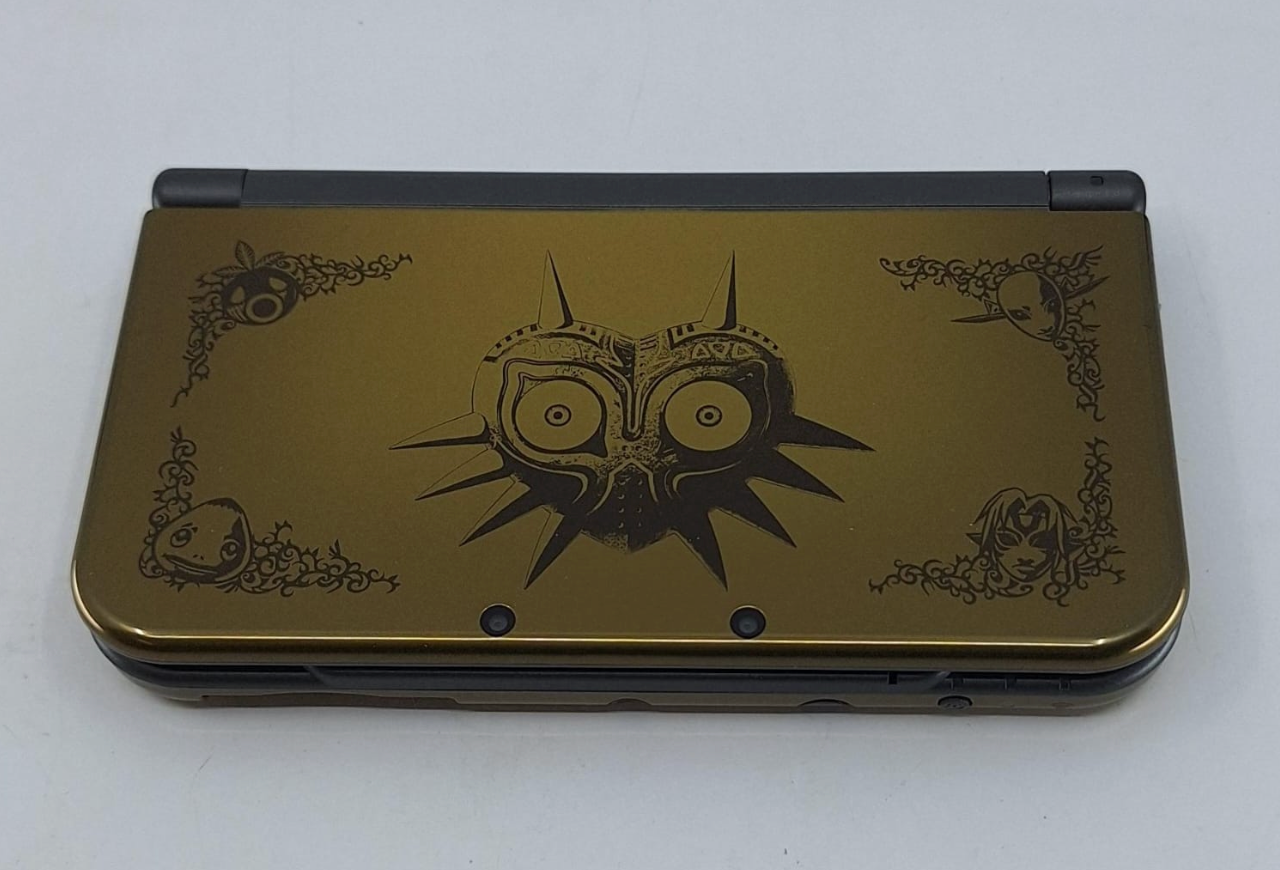 3DS XL- THE LEGEND OF ZELDA - MAJORAS MASK EDITION