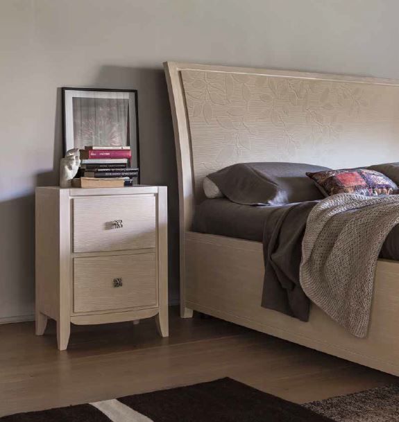 Comodino in legno Modello Eden
