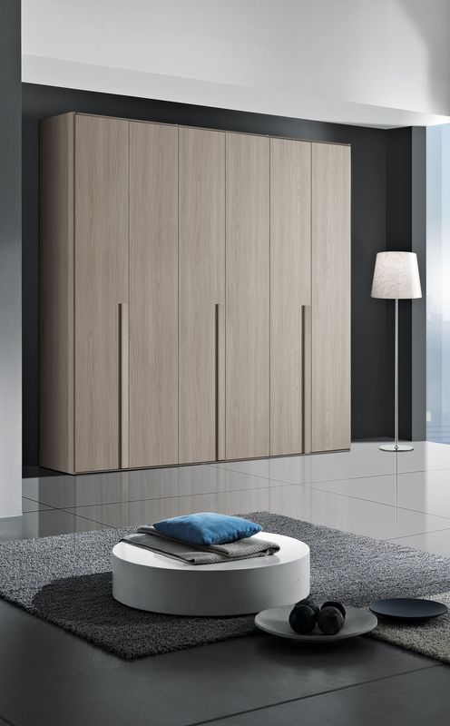 Armadio a 6 Ante in Laminato Colore Grigio Reina Armadio a 6 Ante in Laminato Colore Grigio Reina