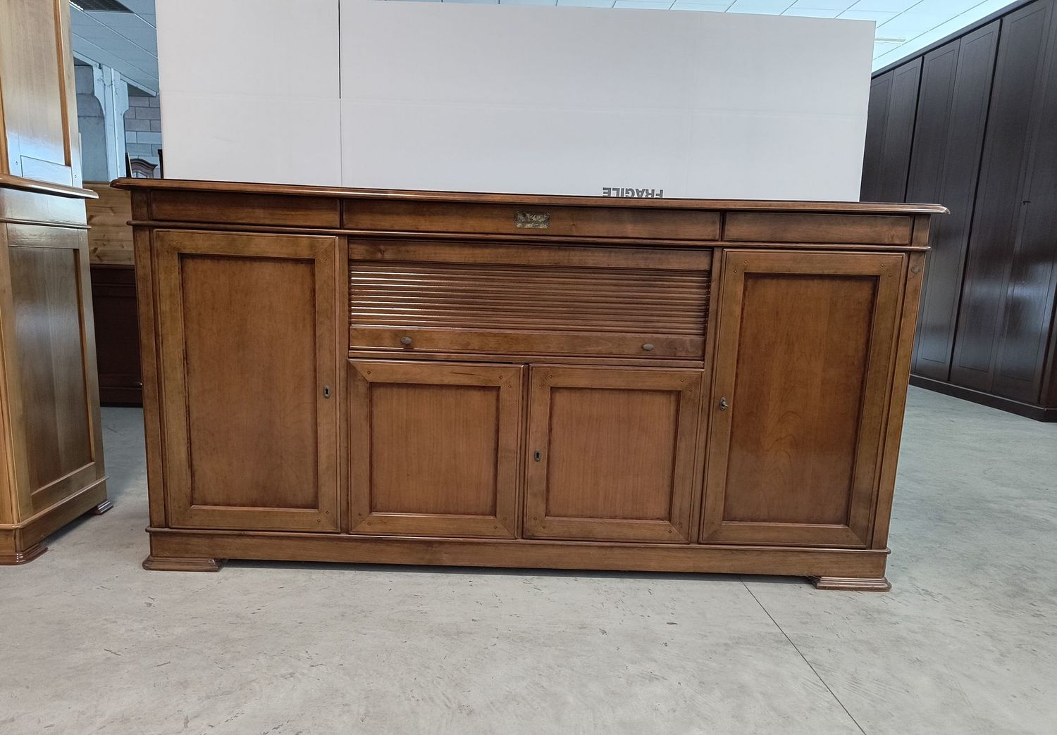 Credenza in legno di ciliegio