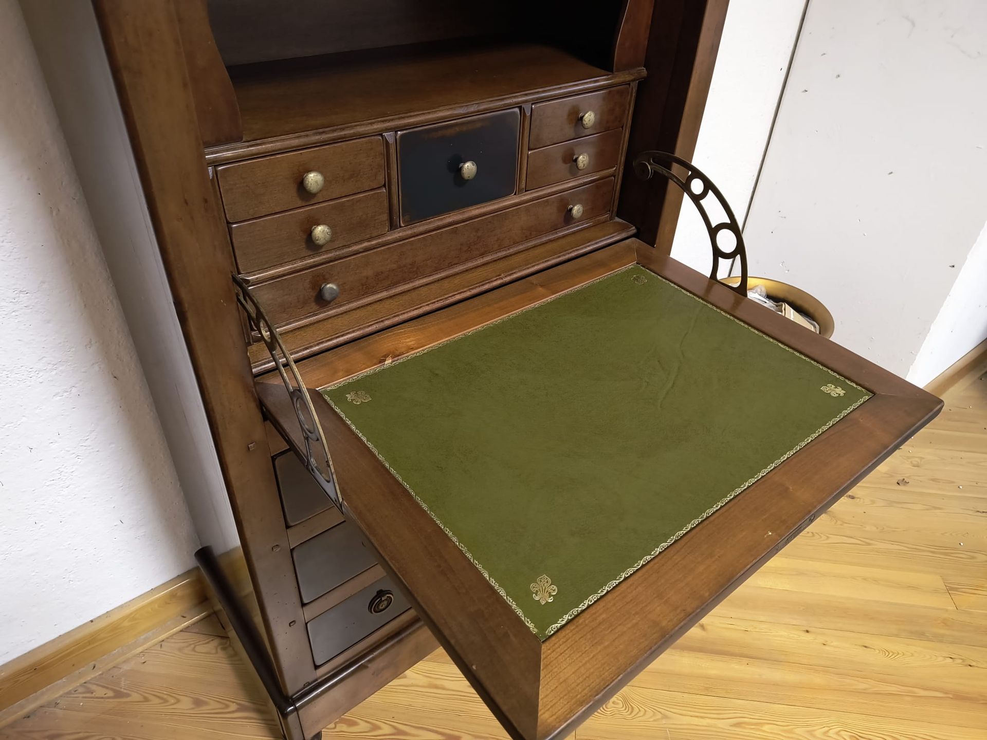 Secretaire Massiccio in Legno di Ciliegio