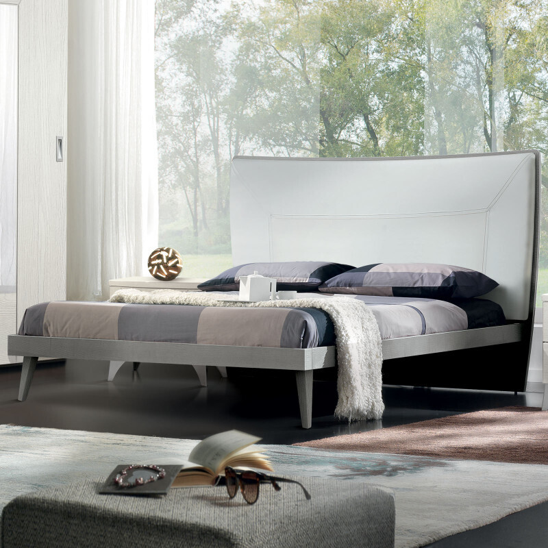 Letto in legno con testata imbottita art 1103 prezzo scontato