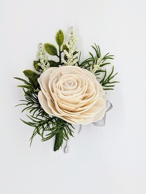 CUSTOMIZE Your Boutonniere