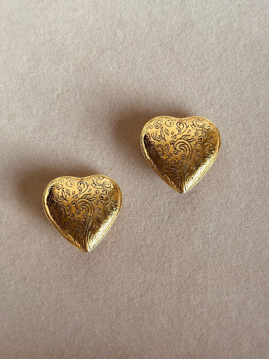 Vintage YVES SAINT LAURENT heart shape earrings, 1980s