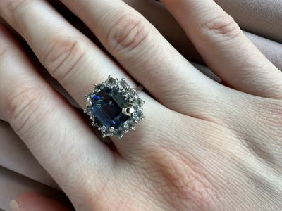 Vintage silver ring with dark blue stone