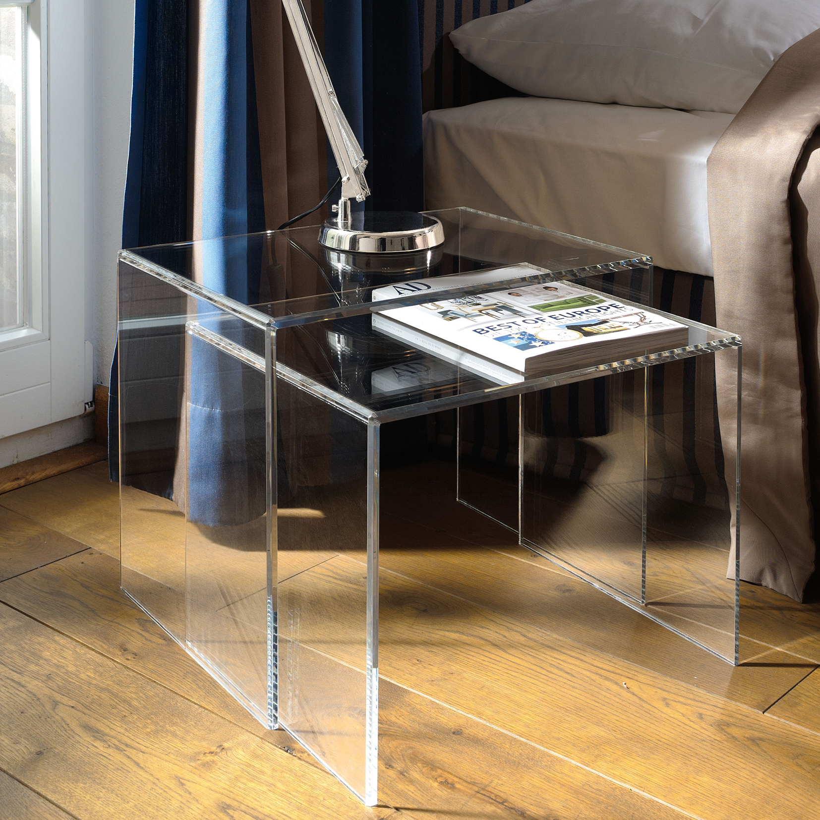 2-Satztisch, facettiert