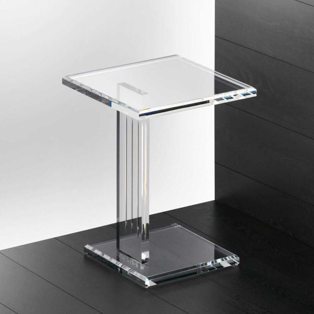 Objektsäule mit Kanneluren