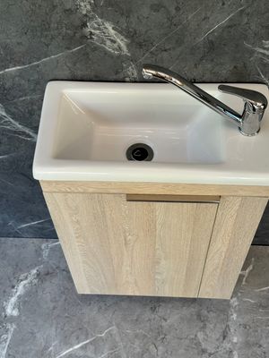 ICALA-500 Floor Standing Cabinet &amp; Basin with silver handle &amp; legs.