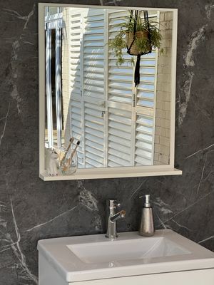 Mirror White 600 x 700
