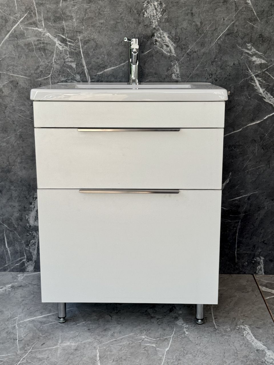 TAO-600 Floor Standing Summer white gloss Cabinet &amp; Basin with silver handles &amp; legs.