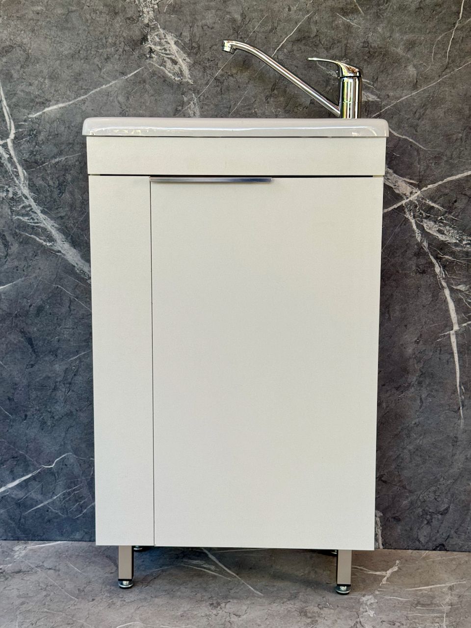 ICALA-500 Floor Standing Cabinet &amp; Basin with silver handle &amp; legs.