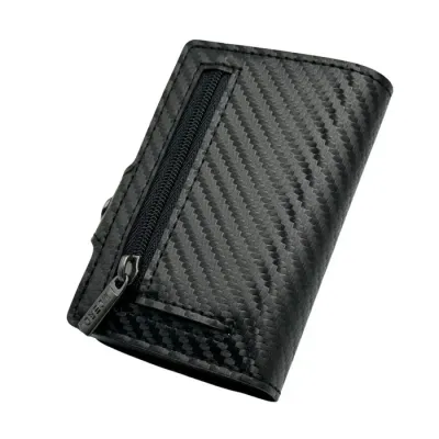 Portafoglio • Moero • Carbon Black Zip Nero • Protezione RFID per carte Contactless • Struttura in Carbonio con interni in Pelle
