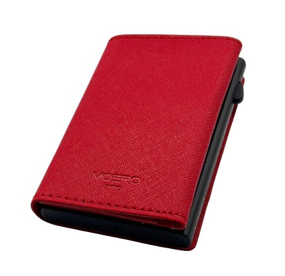 Portafoglio • Moero • Pro Saffiano Red Zip Rosso • Protezione RFID per carte Contactless • in Vera Pelle • Contiene fino a 9 Carte Portafoglio • Moero • Pro Saffiano Red Zip Rosso • Protezione RFID per carte Contactless • in Vera Pelle • Contiene fino a 9 Carte