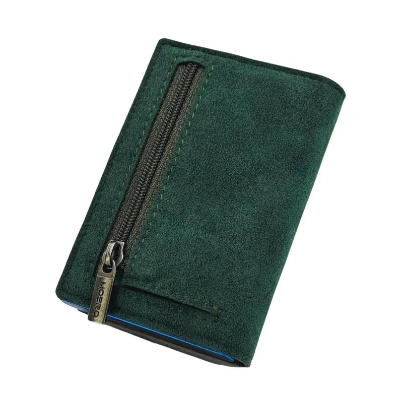 Portafoglio • Moero • Pro Superior Alcantara Green Zip • Protezione RFID per carte Contactless • Contiene fino a 9 Carte