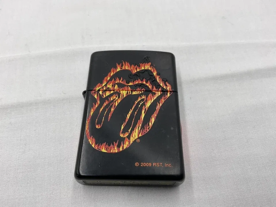 Zippo Accendino Rolling Stones Logo Flames 2009