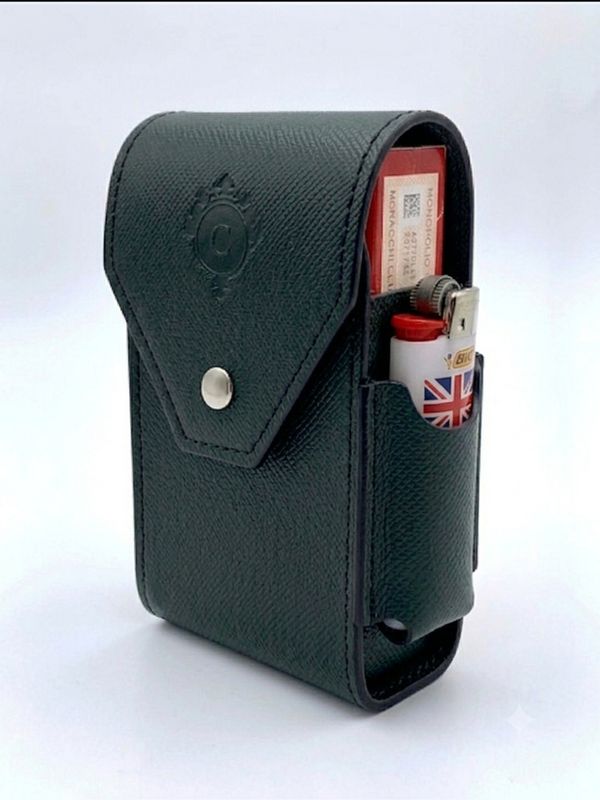 Cartujano Porta Pacchetto Classico Con Porta Accendino Verde Saffiano Cartujano Porta Pacchetto Classico Con Porta Accendino Verde Saffiano