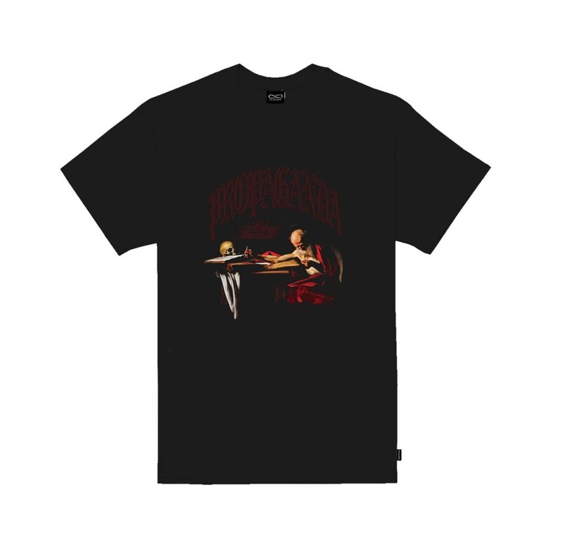 T-shirt Propaganda notions