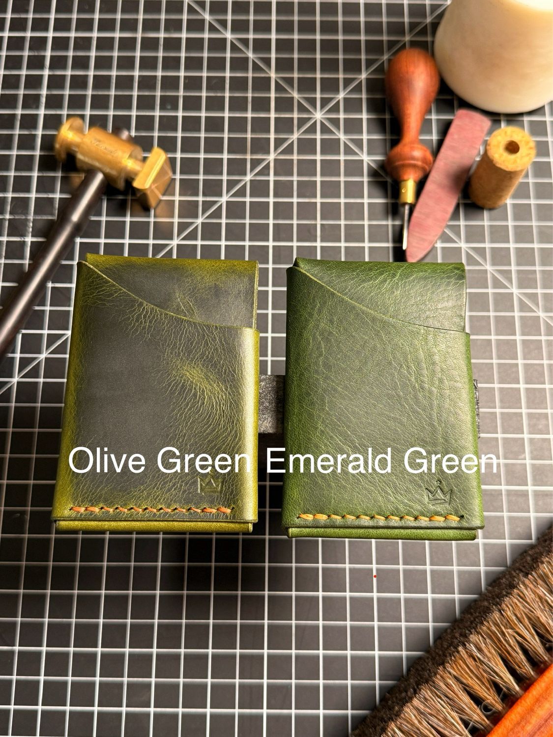 CUSTOMIZE - The Silver Coin Wallet - Regular Size And Mini Size