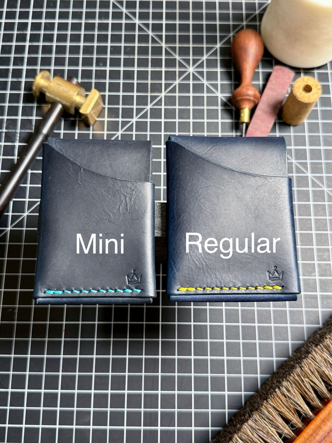 CUSTOMIZE - The Silver Coin Wallet - Regular Size And Mini Size