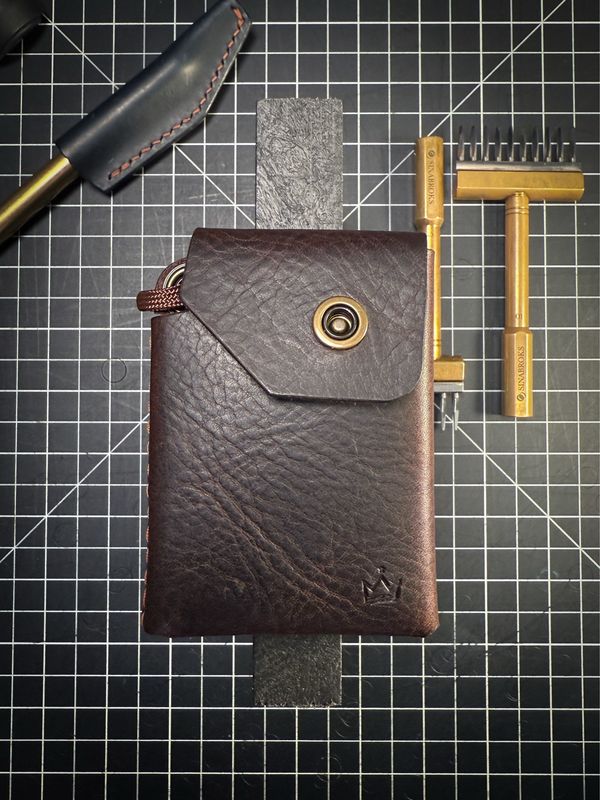 CUSTOMIZE - The Hidden Treasure Wallet