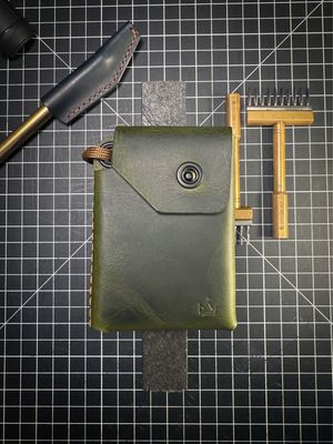 CUSTOMIZE - The Hidden Treasure Wallet