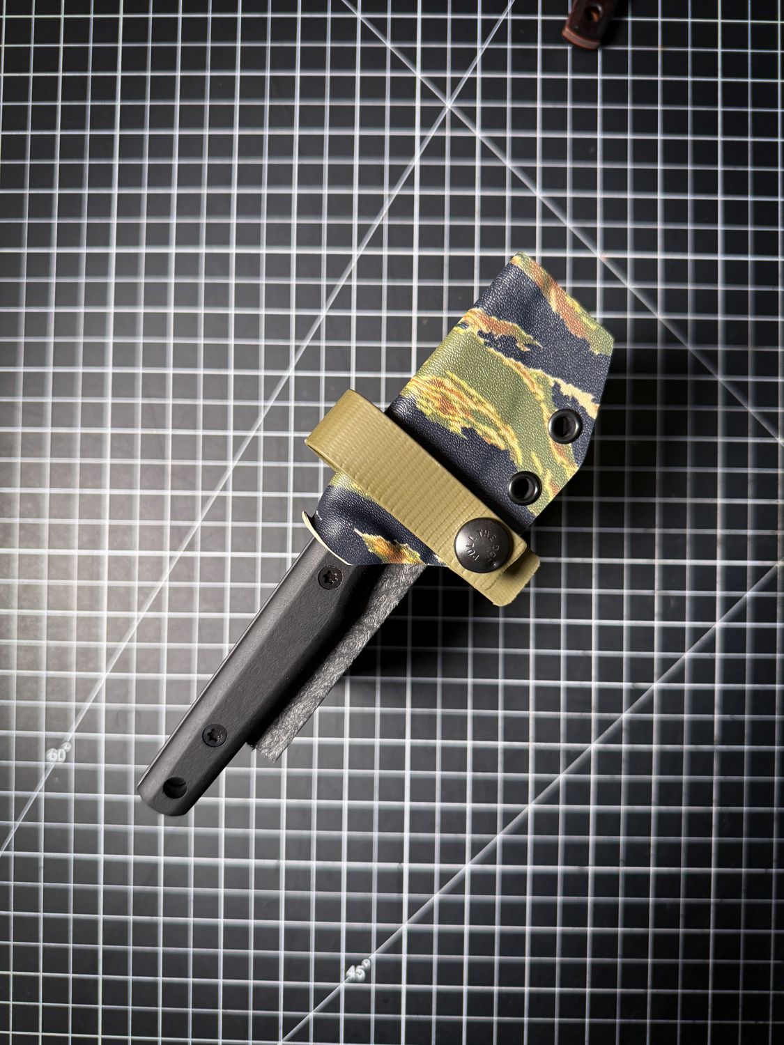 Hidden Treasure - CPM CruWear Steel
