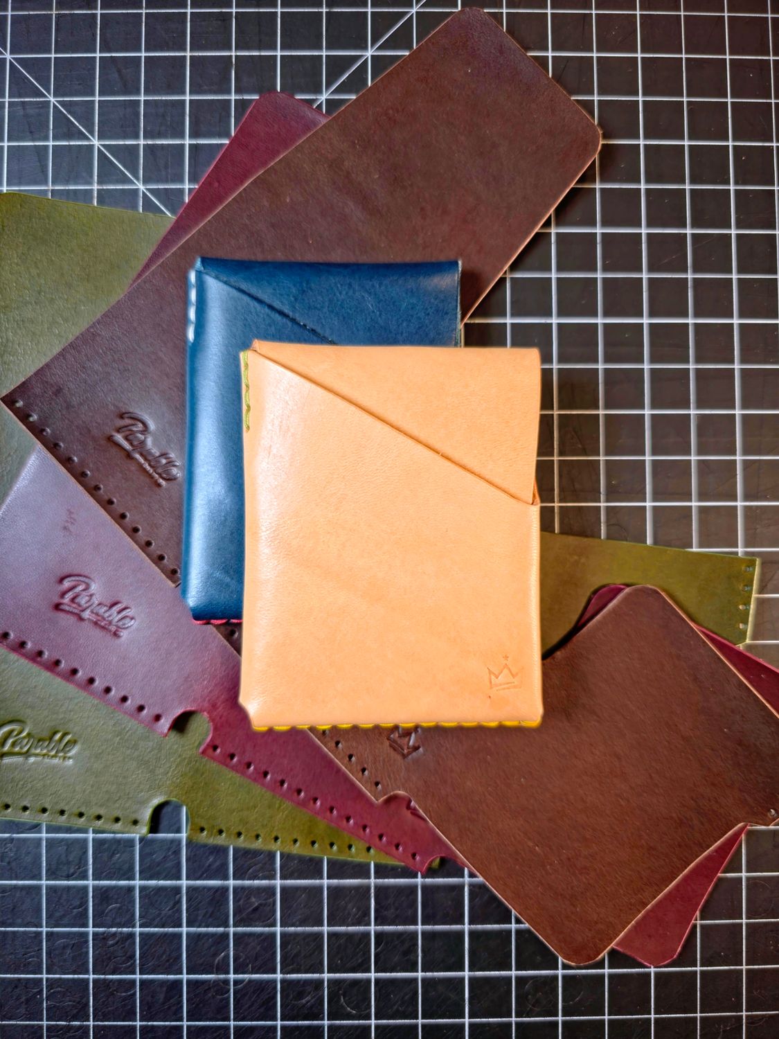 CUSTOMIZE - The Fig Tree Wallet