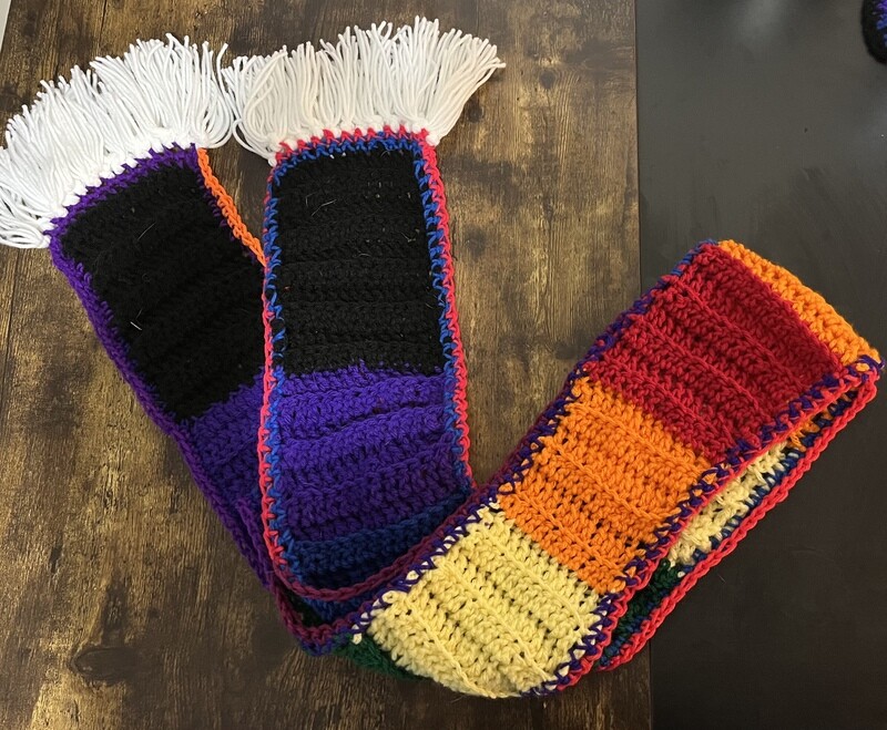 Loose-Knit Scarf (Multi Colored)