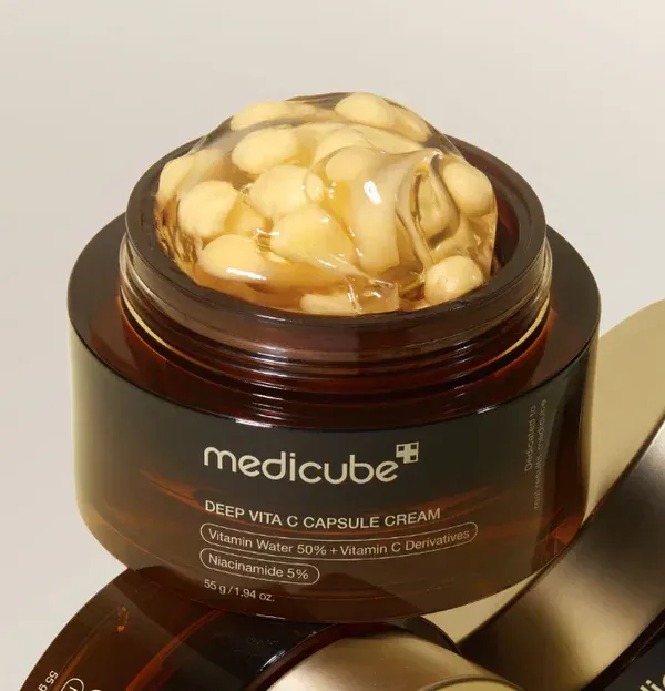 MEDICUBE- Deep Vita C Capsule Cream