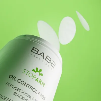 BABE- Stop AKN Oil Control Pads