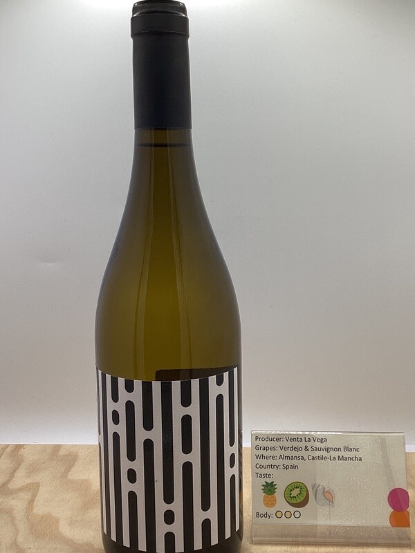 Bodegas Venta La Vega, Adaras, Almansa Lluvia Bianco 2024 (750ml) Bodegas Venta La Vega, Adaras, Almansa Lluvia Bianco 2024 (750ml)