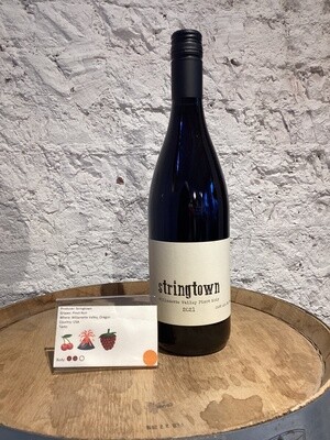 Stringtown Pinot Noir Willamette Valley, USA 2022 (750ml)