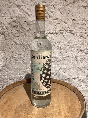 Tequila Confianza, Blanco Tequila 100% de Agave 1L