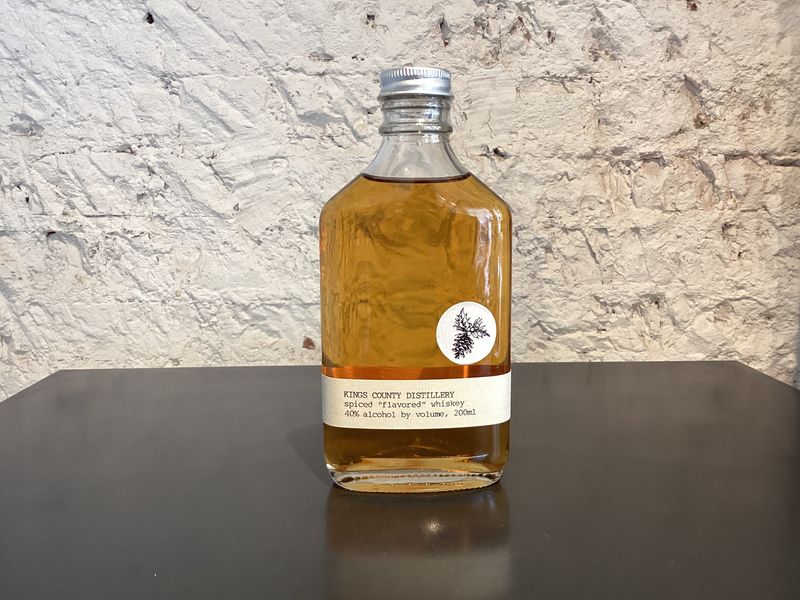 Kings County Distillery Spiced Whiskey New York, USA (200ml) Kings County Distillery Spiced Whiskey New York, USA (200ml)