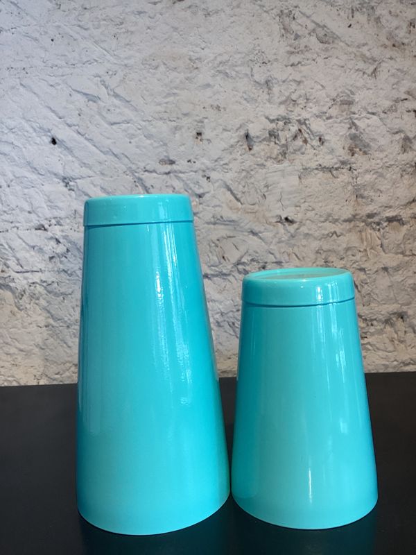 Blue Shaker