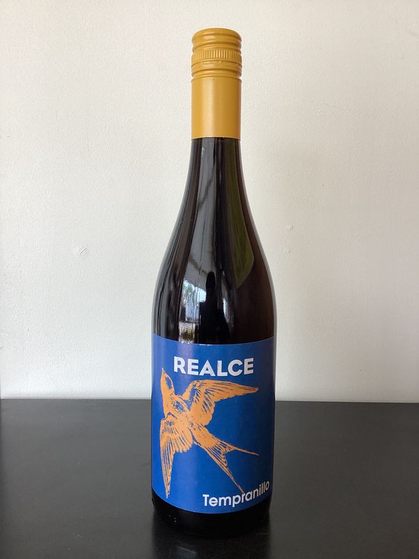 Realce Tempranillo Vino de la Tierra de Castilla, Spain 2022 (750ml) Realce Tempranillo Vino de la Tierra de Castilla, Spain 2022 (750ml)