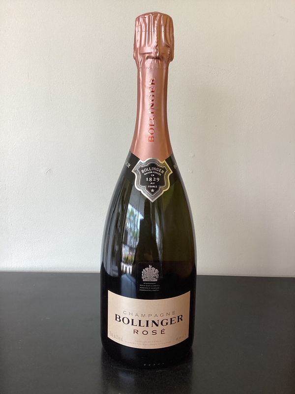 Bollinger Brut Rosé Champagne NV with Gift Box (750ml) Bollinger Brut Rosé Champagne NV with Gift Box (750ml)