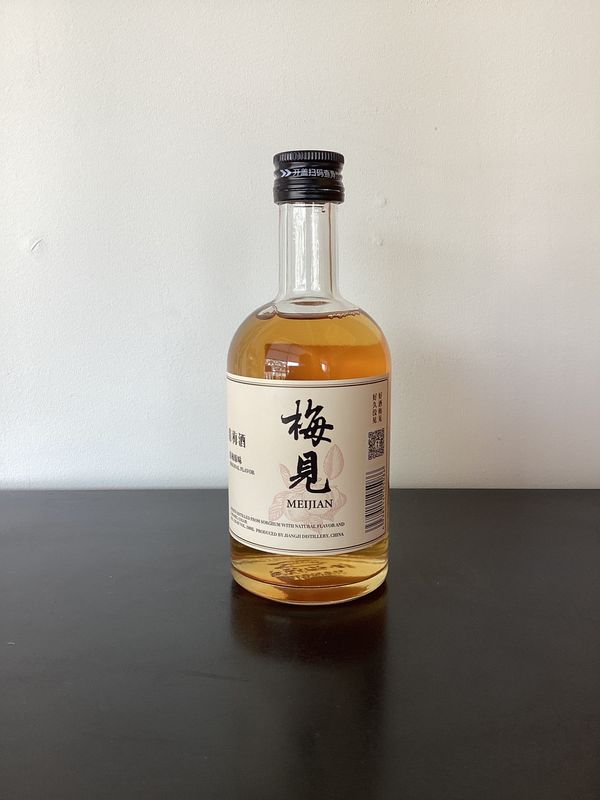 Jiangji Distillery 'MeiJian' Green Plum Wine China (330ml)
