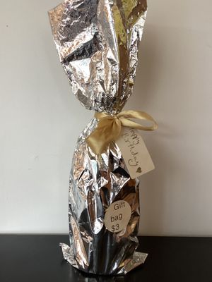 Silver Gift Wrapping with Gold Bow / Christmas Gift Bag