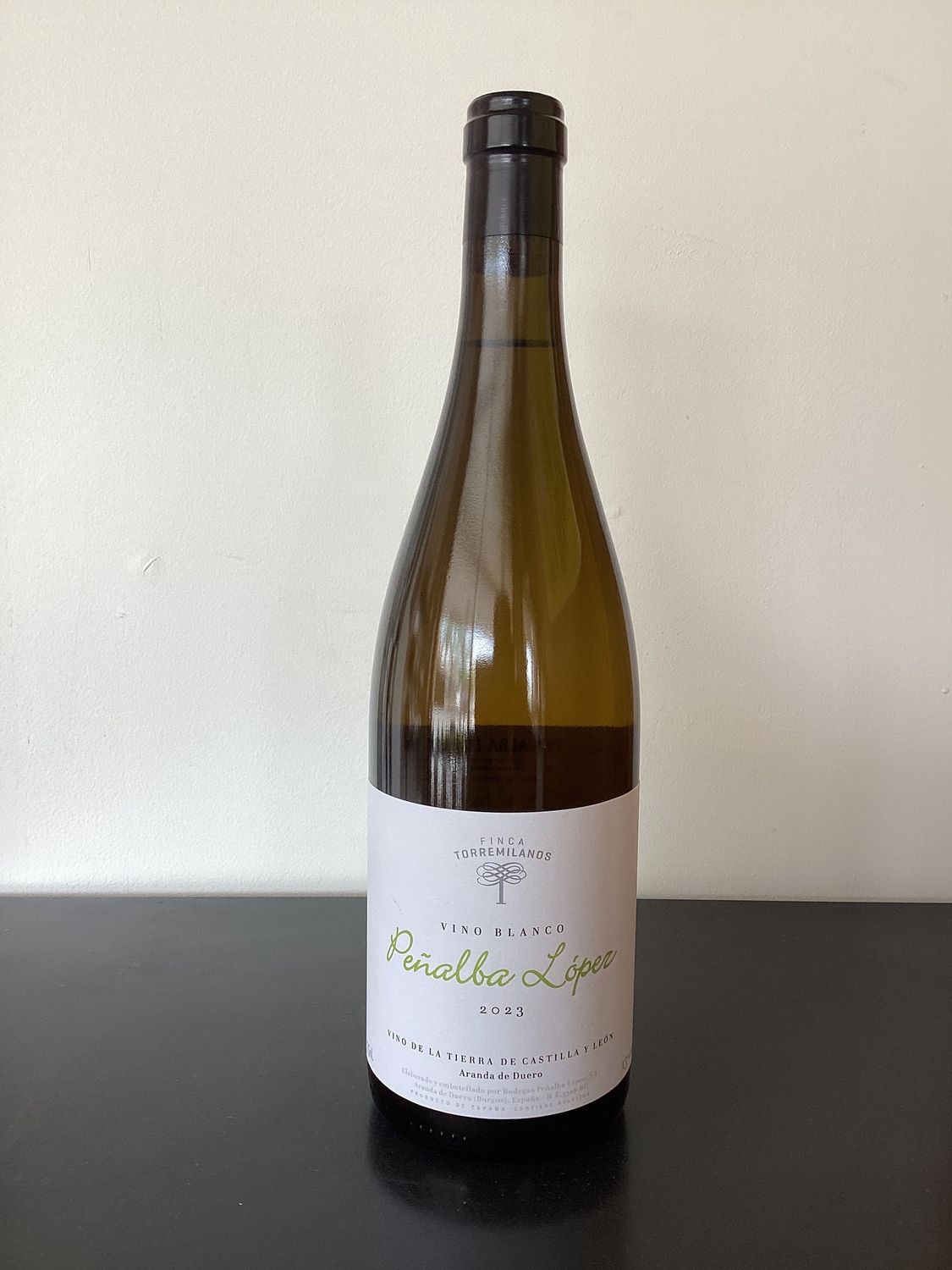 Bodegas Penalba Lopez Finca Torremilanos Vino Blanco de la Tierra de Castilla y Leon Spain 2023 (750ml)