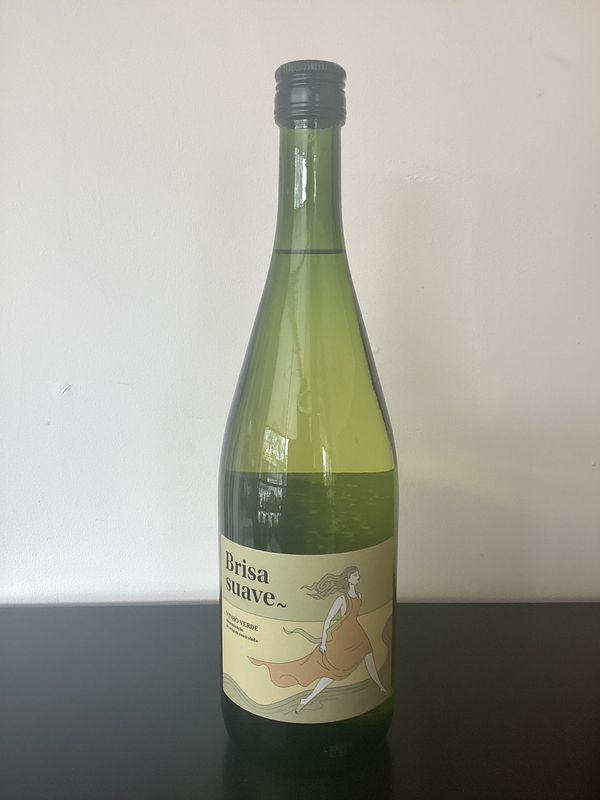 Brisa Suave Vinho Verde Branco, Portugal 2023 1L Brisa Suave Vinho Verde Branco, Portugal 2023 1L