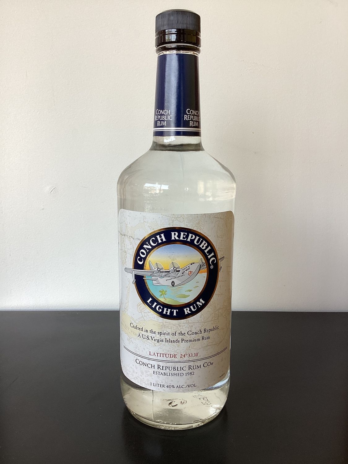 Conch Republic Rum Co. Islamorada Light Rum Florida, USA (1L)