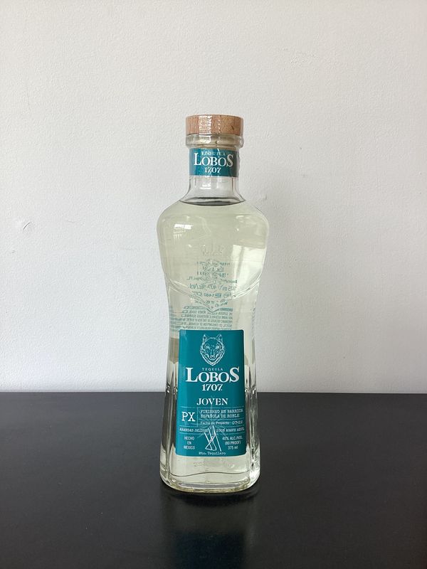 Lobos 1707 Tequila Joven Jalisco, Mexico (375ml) Lobos 1707 Tequila Joven Jalisco, Mexico (375ml)