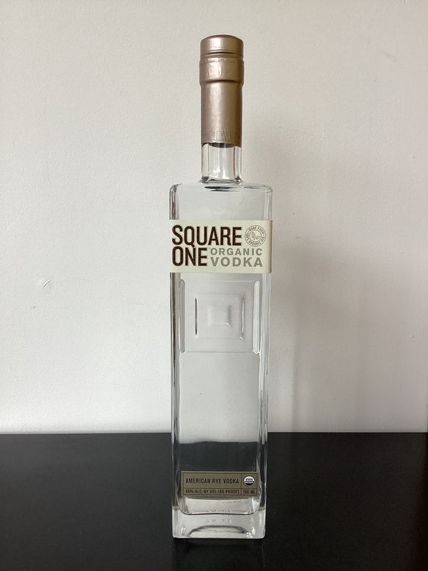 Square One Organic Rye Vodka Rigby, Idaho USA (750ml) Square One Organic Rye Vodka Rigby, Idaho USA (750ml)