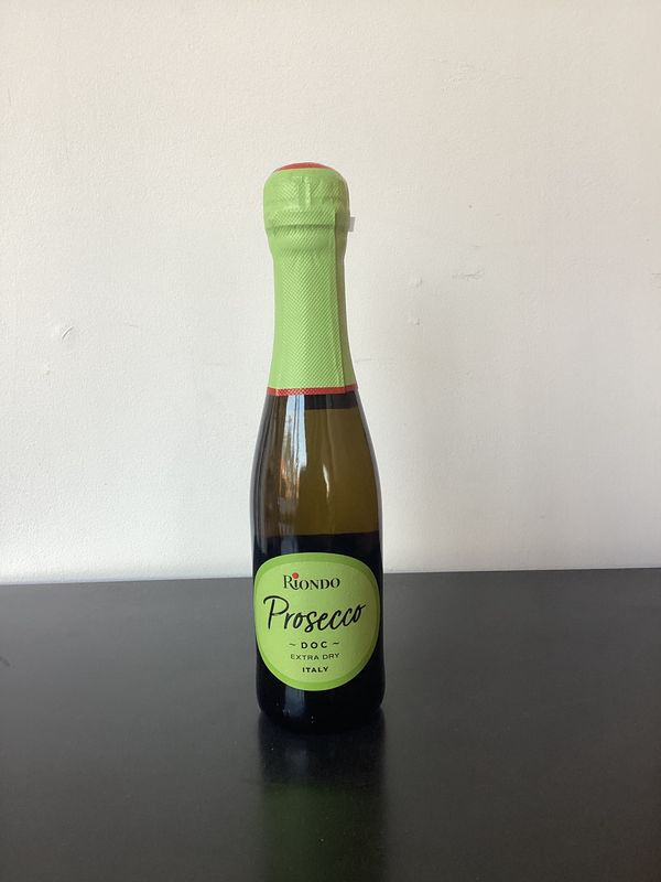 Cantine Riondo Prosecco Spumante Extra Dry Veneto, Italy (187ml)