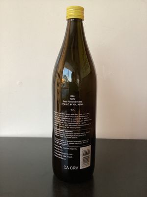 Oka Kura Yuzu Vodka Japan (900ml)