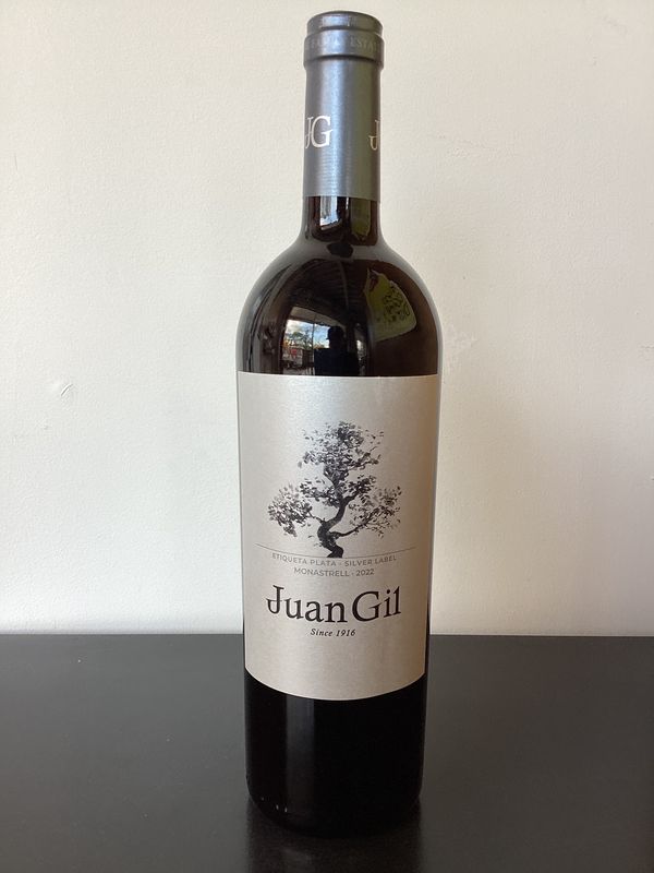 Bodegas Juan Gil Plata - Silver Label Jumilla, Spain 2022 (750ml)